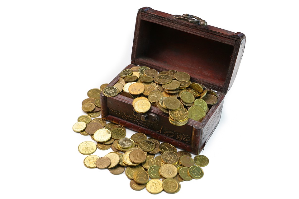 truhlička s mincemi